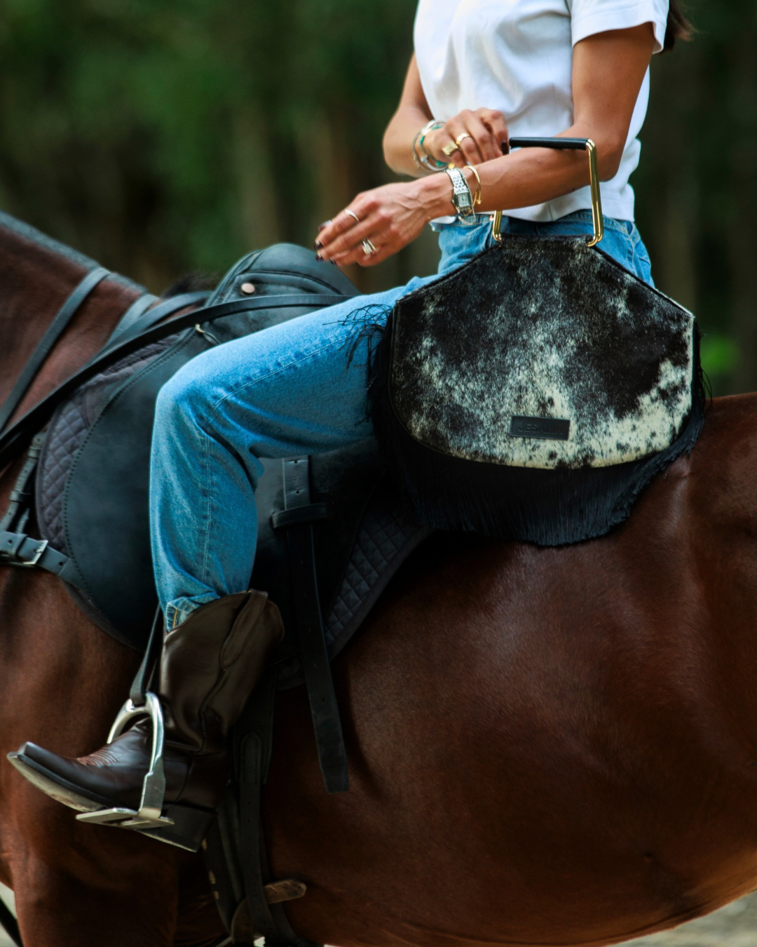 Rodeo Cowhide - Black Fringes