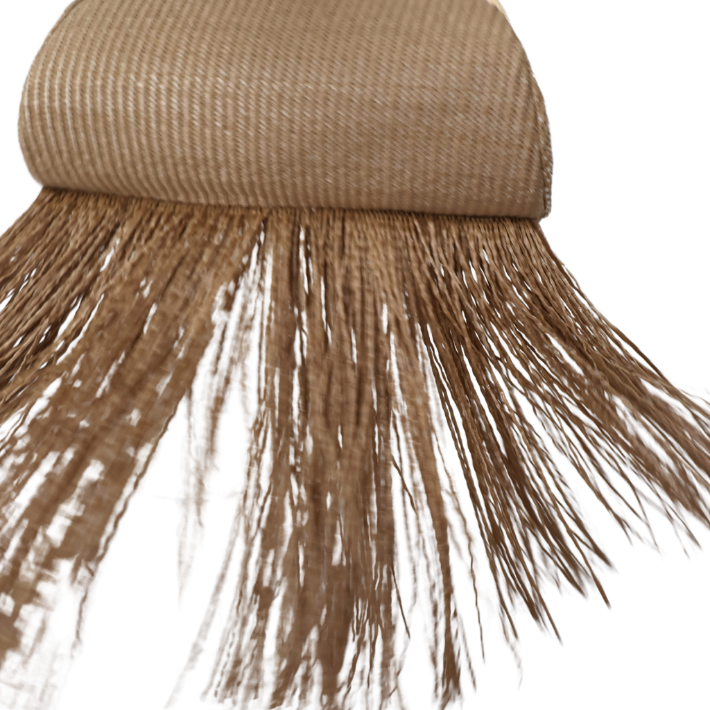 Aluna - Raffia Natural Tejida con Flecos