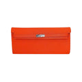 Cartera de mano Jesalin Hermes Naranja en piel texturizada con cierre metálico plateado y diseño artesanal único